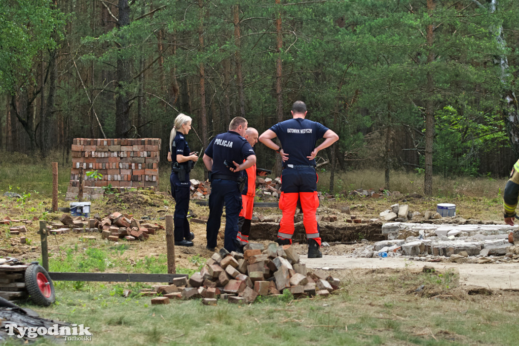 Iwiec. Wypadek przy rozbiórce budynku! Potrzebny LPR