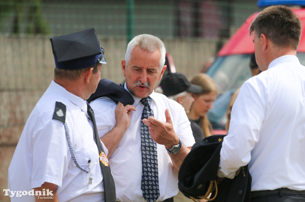 Gminne zawody strażackie i Dzień Strażaka w Rzepicznej