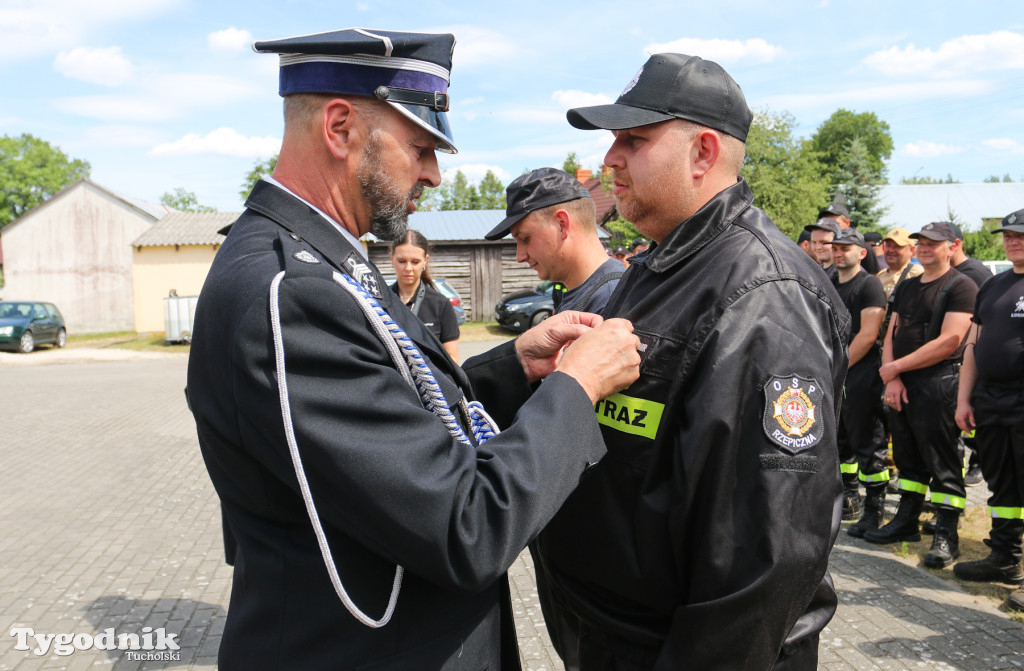 Gminne zawody strażackie i Dzień Strażaka w Rzepicznej