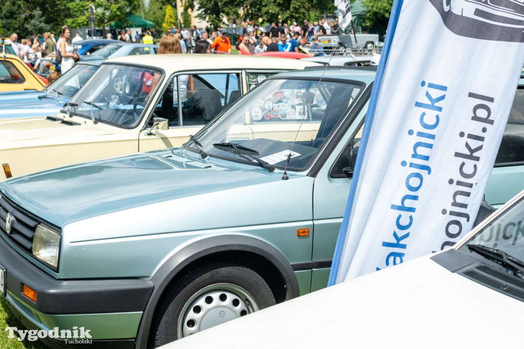 TUCHOLA: Wystawa Pojazdów Zabytkowych 2025 / PONAD 200 POJAZDÓW