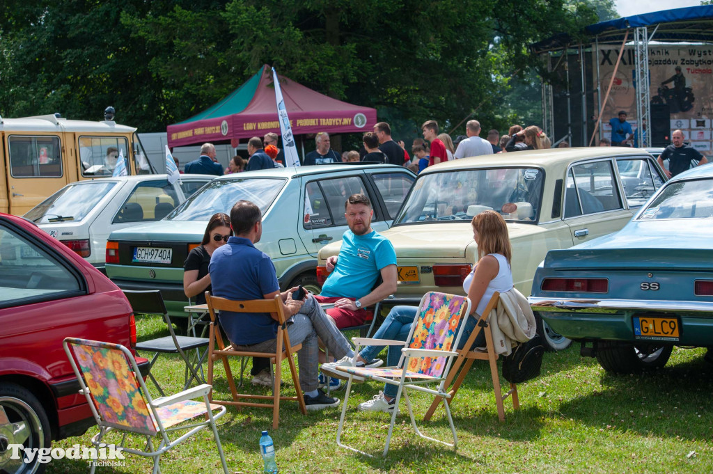TUCHOLA: Wystawa Pojazdów Zabytkowych 2025 / PONAD 200 POJAZDÓW