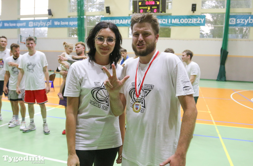 Trio Basket w Tucholi - kilka godzin w hali sportowej rządziła koszykówka.