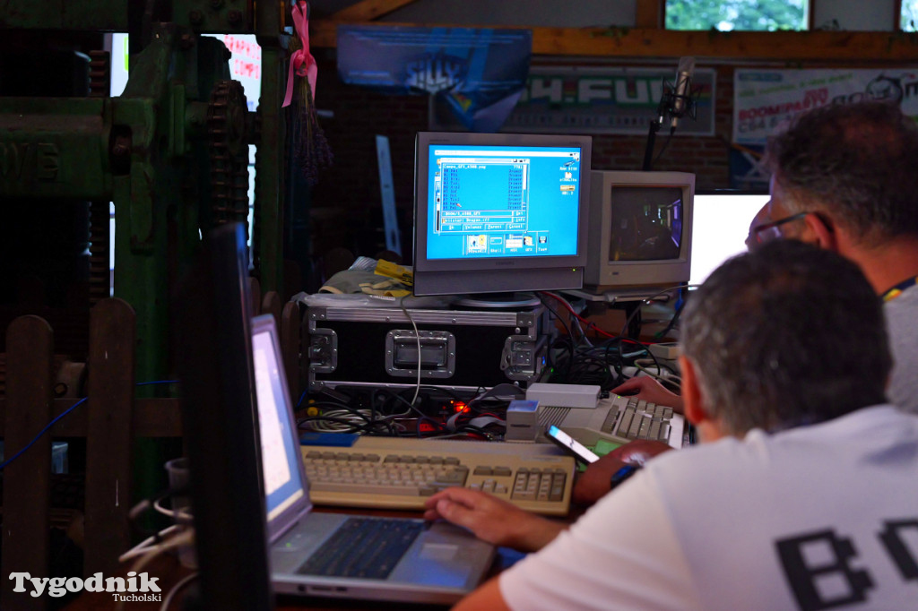 Tuchola. Amiga i Commodore 64 znów rządzą!