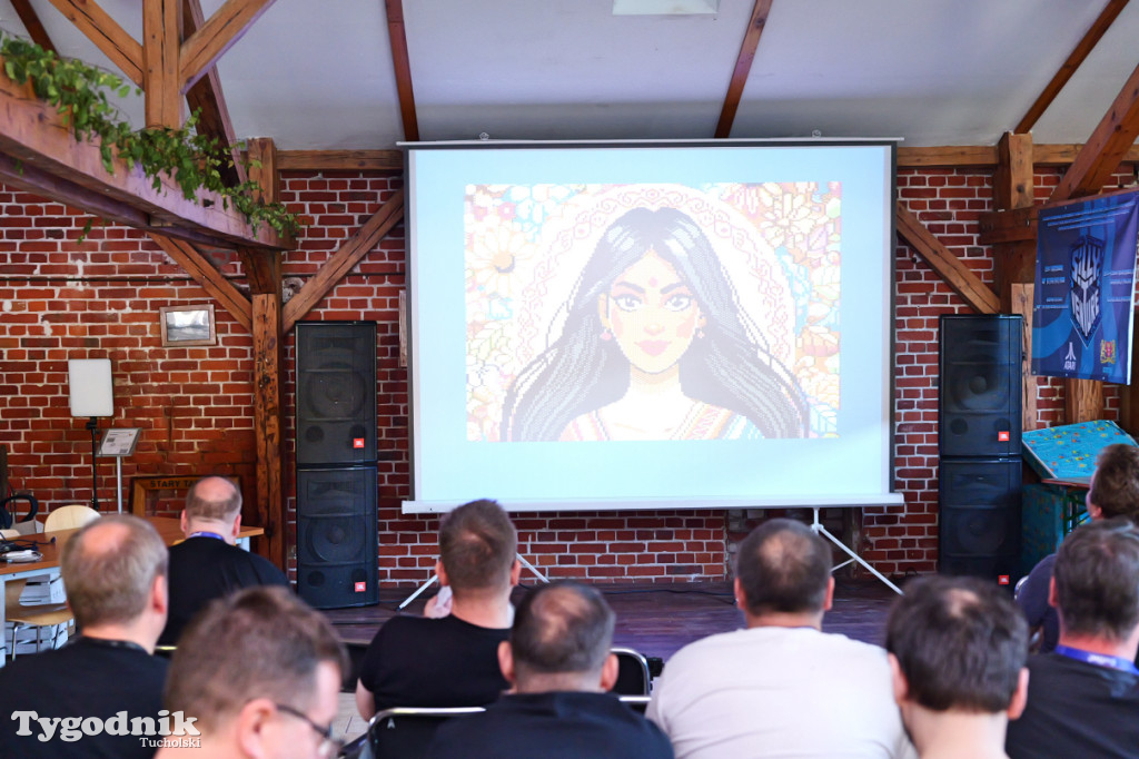 Tuchola. Amiga i Commodore 64 znów rządzą!