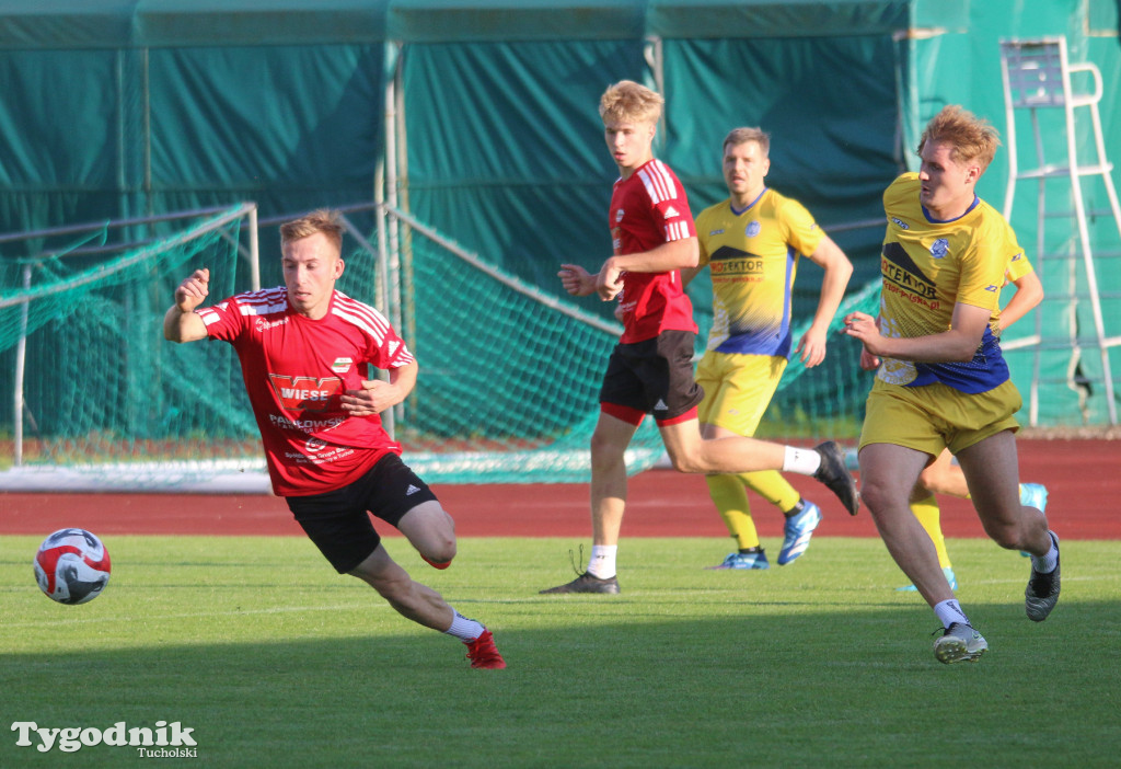Sparing: Tucholanka Tuchola - Wisła Fordon Bydgoszcz 4:4 (0:3)