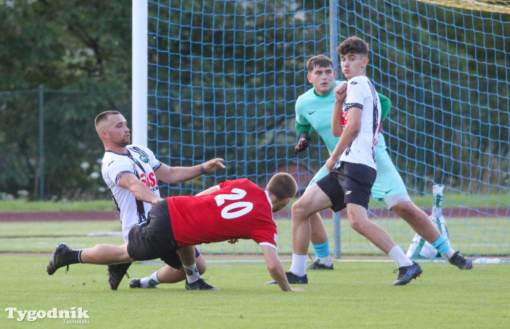 Sparing: Tucholanka Tuchola - Sparta Przysiersk 8:1 (6:0)