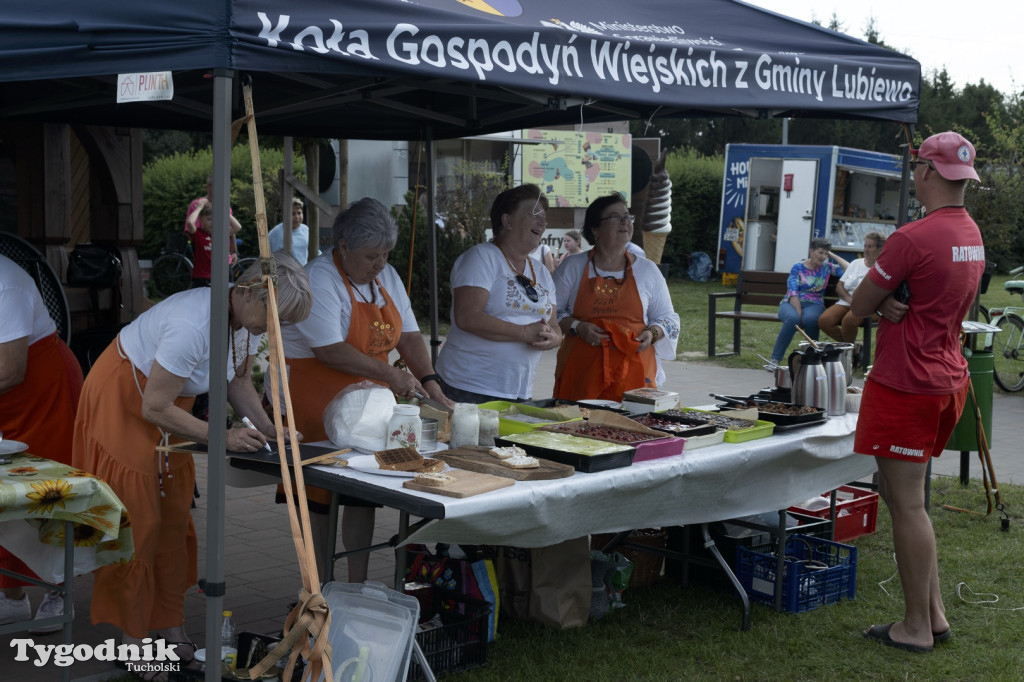 Teatr na plaży w Bysławiu (10 sierpnia)
