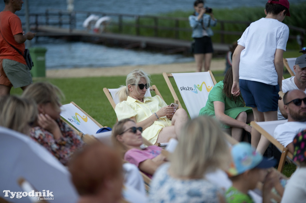 Teatr na plaży w Bysławiu (10 sierpnia)