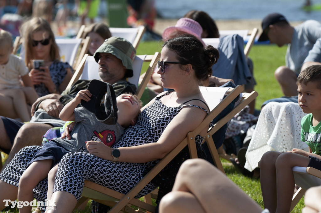 Teatr na plaży w Bysławiu (10 sierpnia)
