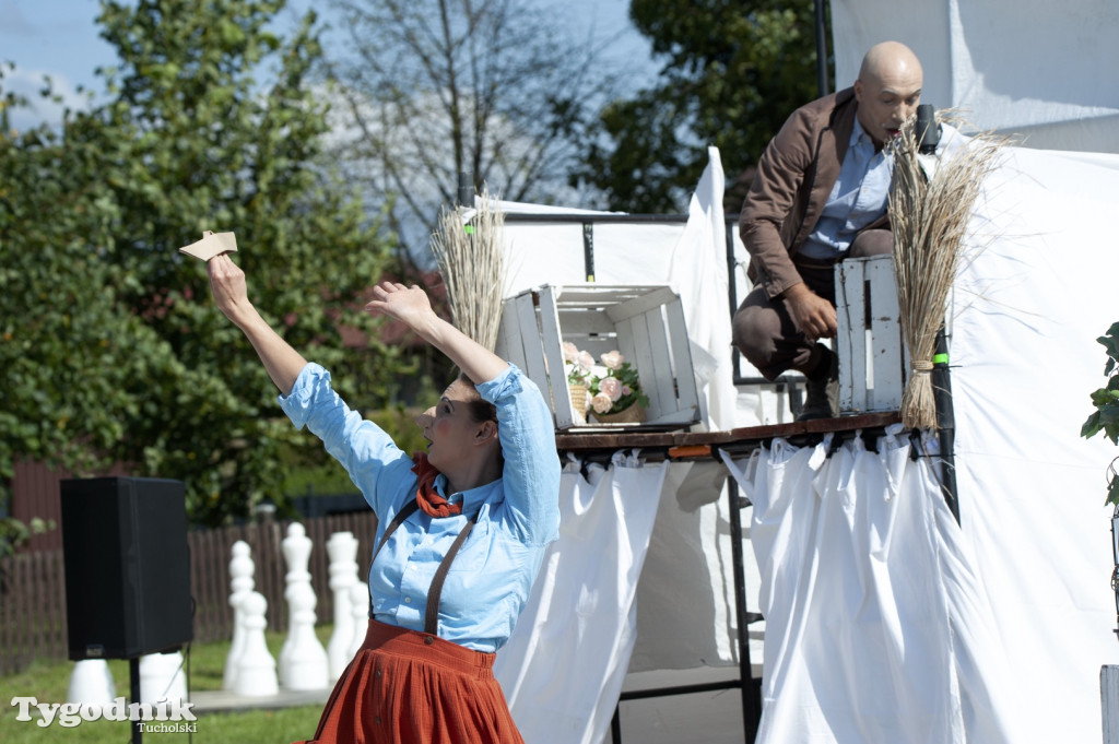 Teatr na plaży w Bysławiu (10 sierpnia)