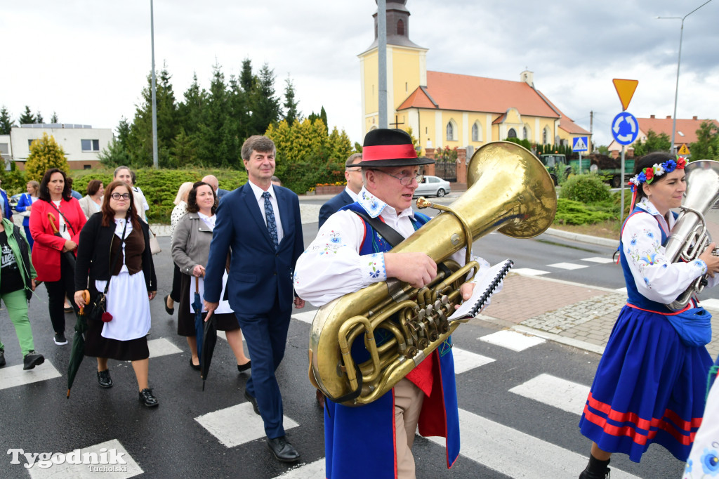 Dożynki gminy Gostycyn 2025 w Kamienicy przed pałacem