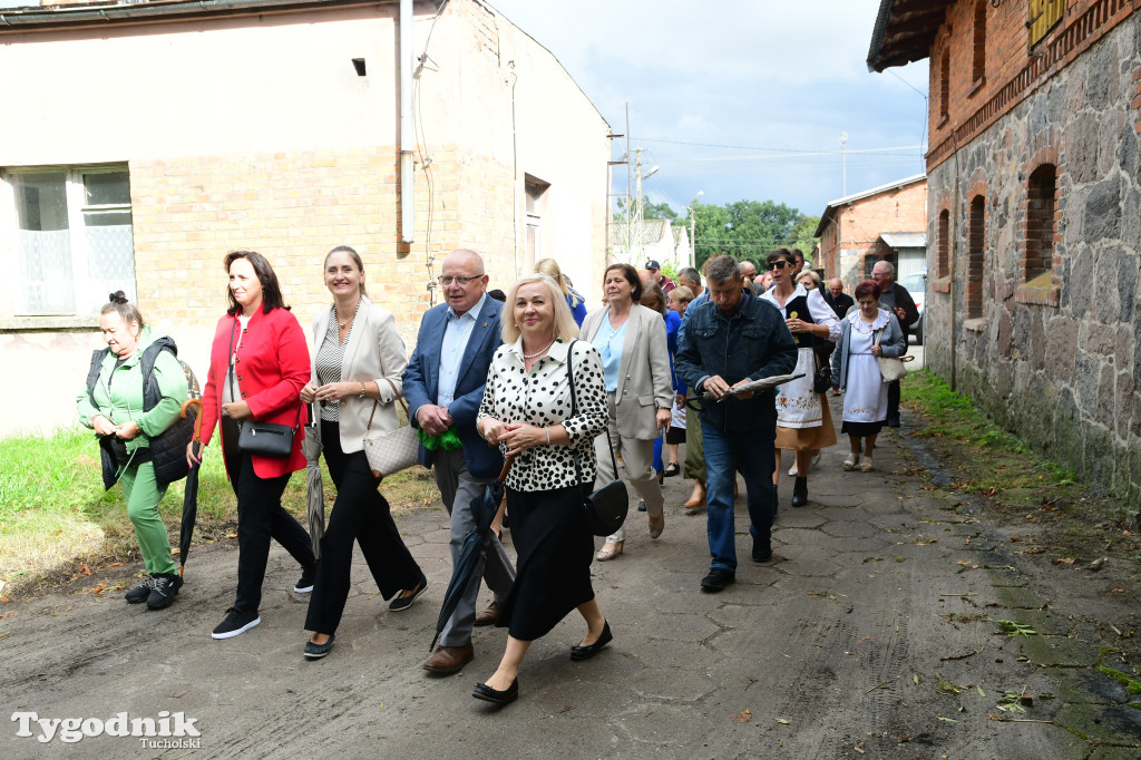 Dożynki gminy Gostycyn 2025 w Kamienicy przed pałacem