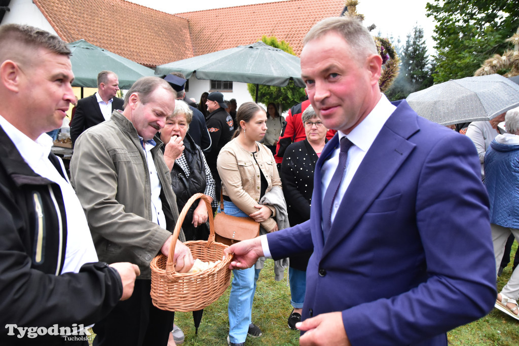 Gmina Śliwice: Tłumy podczas dożynek gminnych w Zaroślach