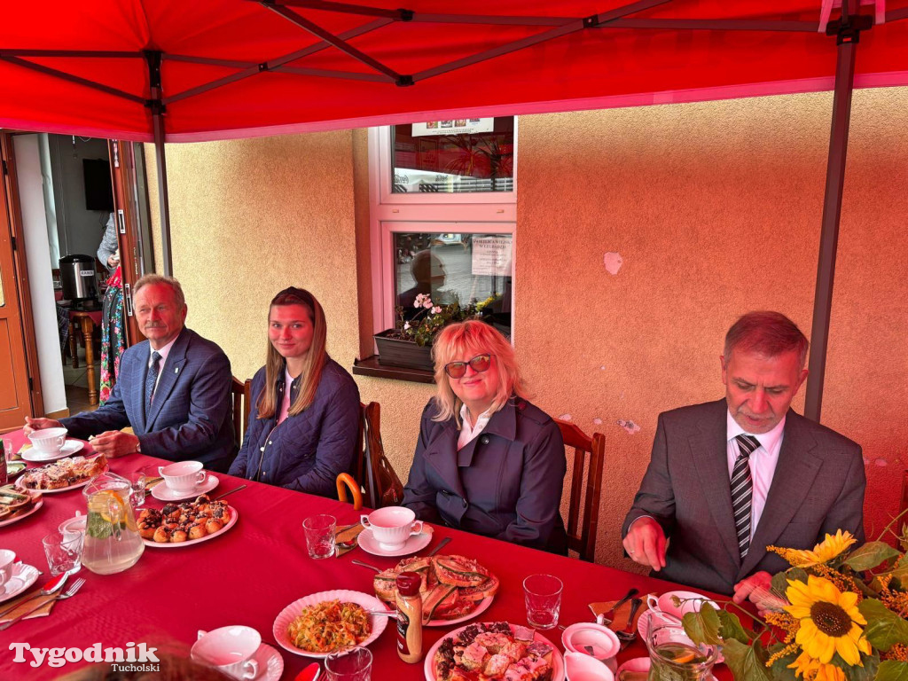 Legbąd. Dożynki sołeckie przepędziły chmury