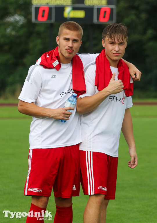 Klasa okręgowa: Tucholanka Tuchola - Olimpia II Grudziądz 4:0 (3:0)