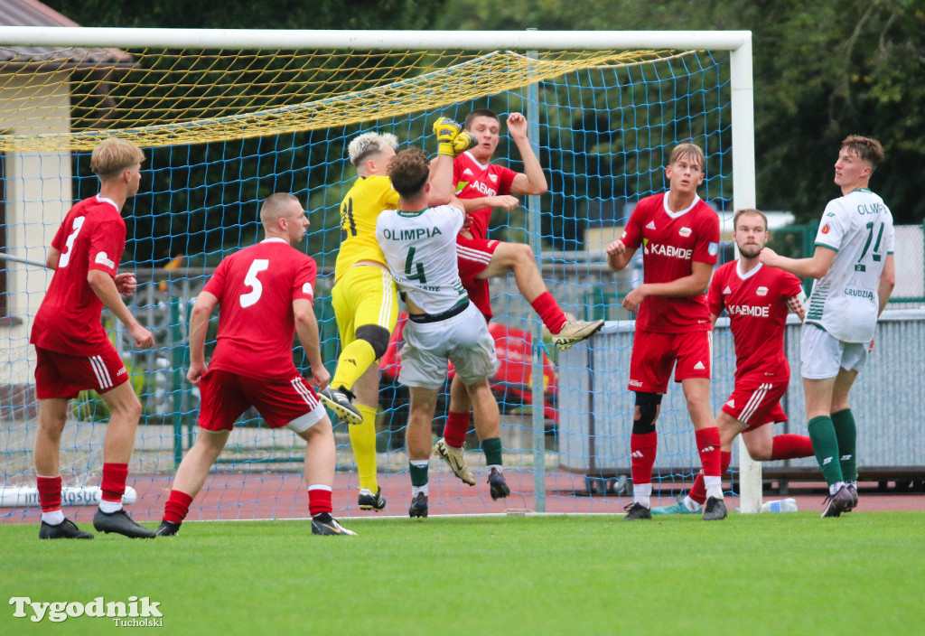 Klasa okręgowa: Tucholanka Tuchola - Olimpia II Grudziądz 4:0 (3:0)