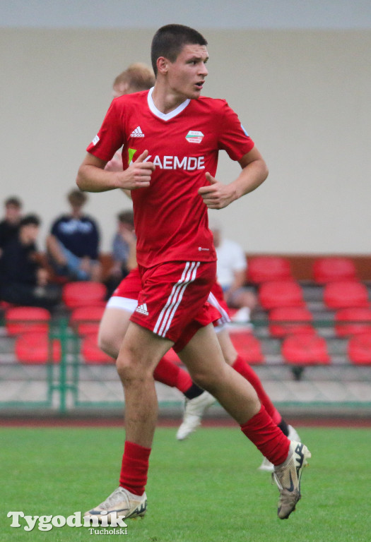 Klasa okręgowa: Tucholanka Tuchola - Olimpia II Grudziądz 4:0 (3:0)