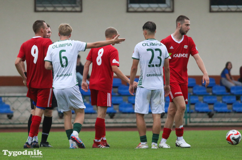 Klasa okręgowa: Tucholanka Tuchola - Olimpia II Grudziądz 4:0 (3:0)