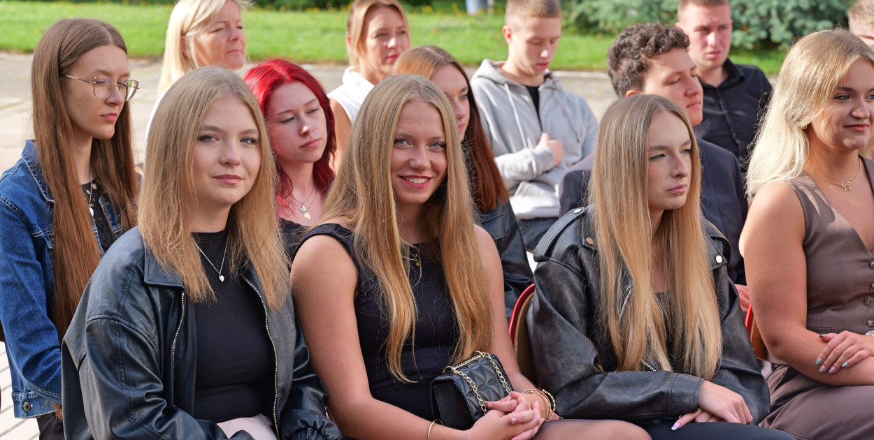 Nowodworek i klasa mundurowa - rok szkolny