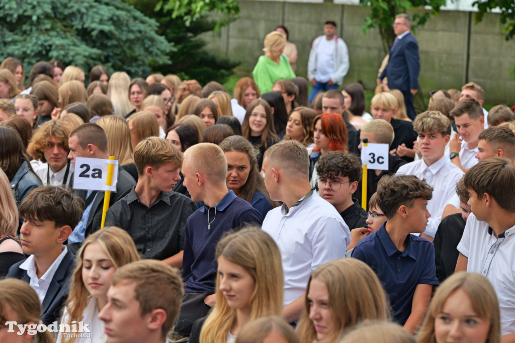 Nowodworek i klasa mundurowa - rok szkolny