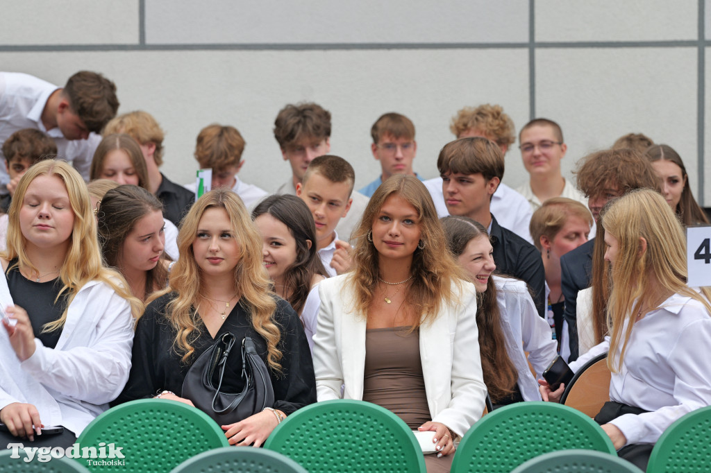 Nowodworek i klasa mundurowa - rok szkolny