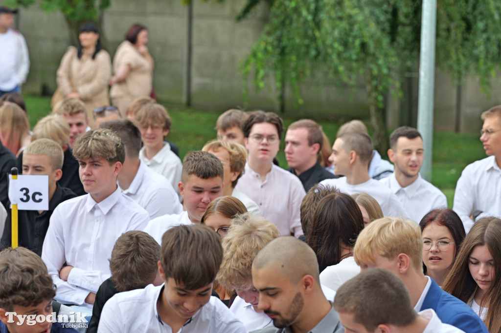 Nowodworek i klasa mundurowa - rok szkolny