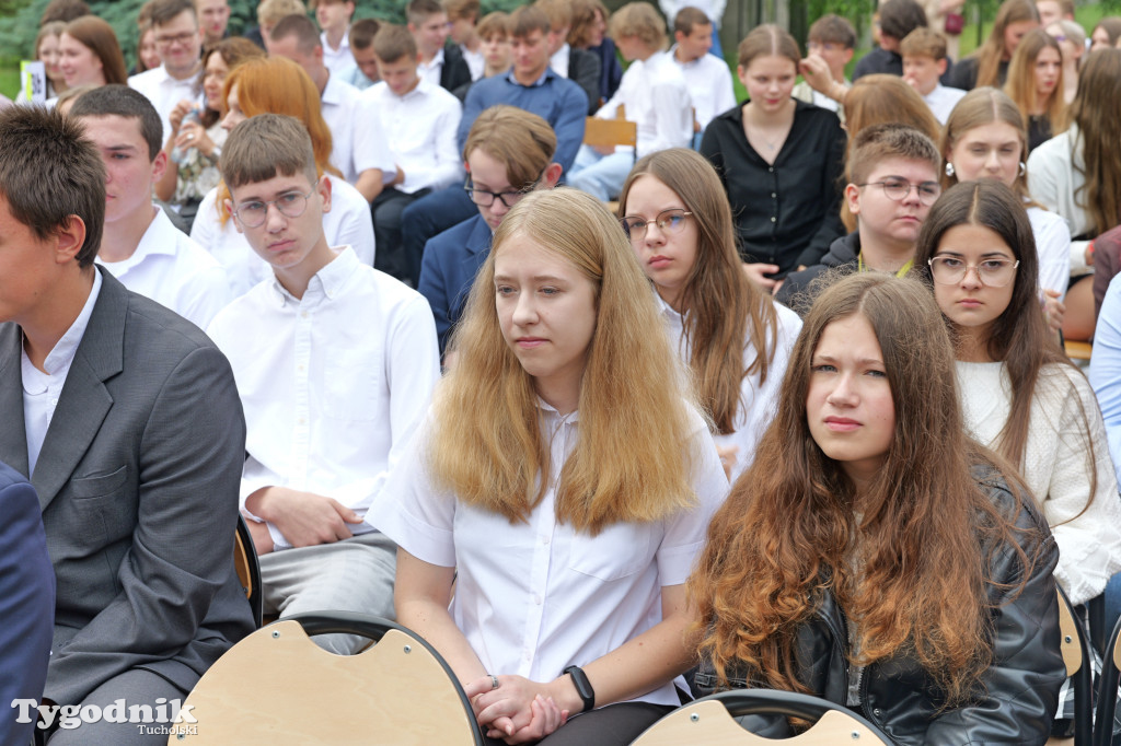 Nowodworek i klasa mundurowa - rok szkolny
