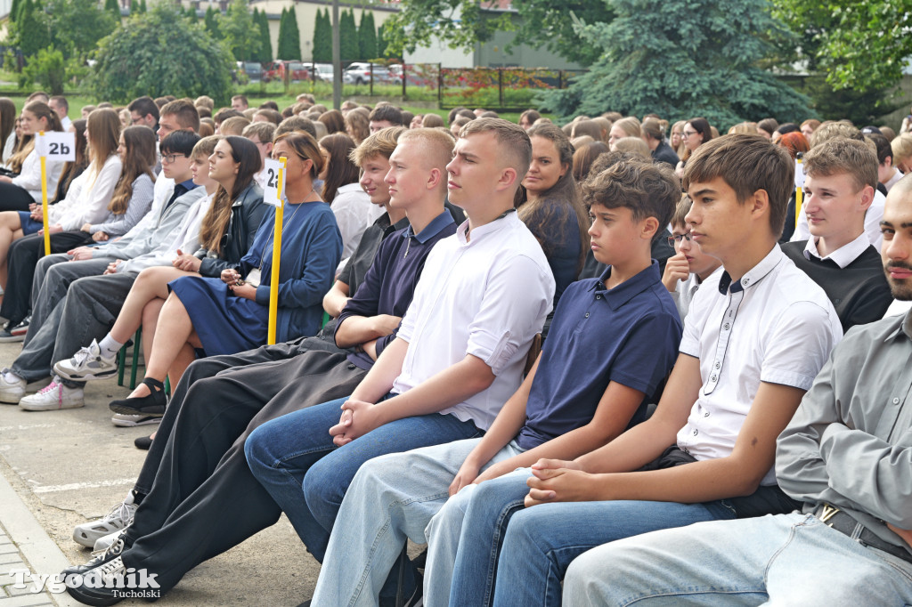 Nowodworek i klasa mundurowa - rok szkolny