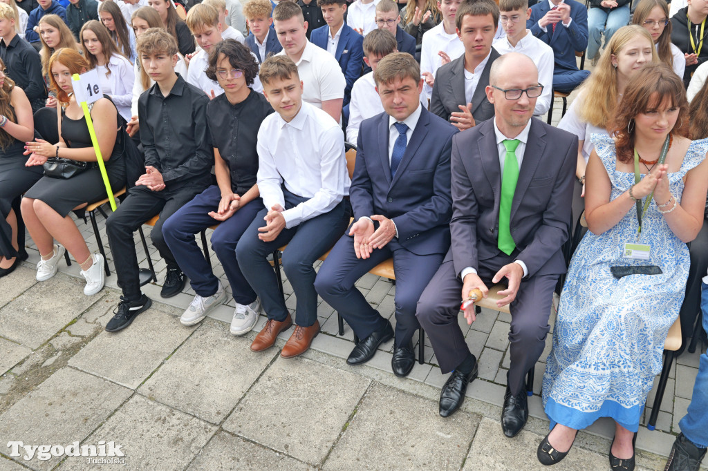 Nowodworek i klasa mundurowa - rok szkolny