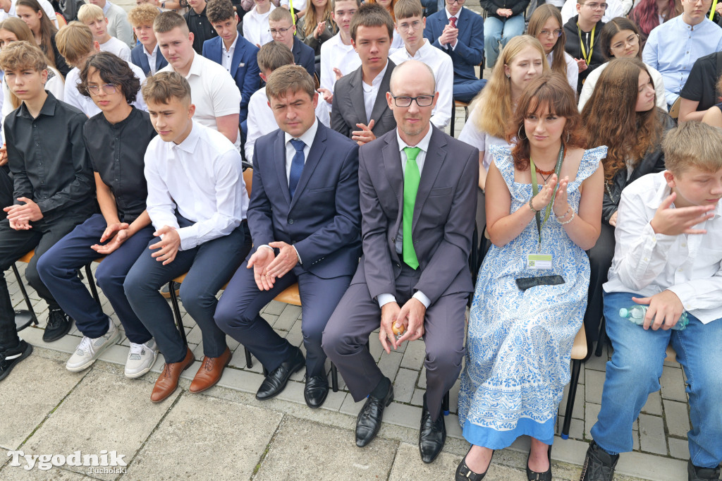 Nowodworek i klasa mundurowa - rok szkolny