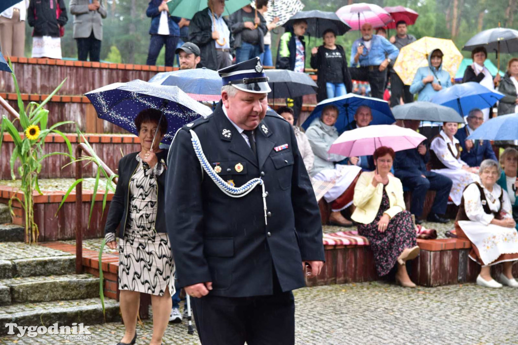 Dożynki gminne gminy Tuchola w Woziwodzie