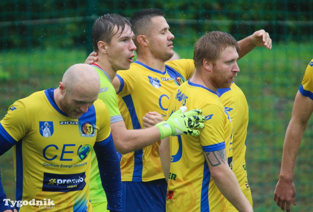 Klasa okręgowa: Gryf Sicienko - Rawys CEO Raciąż 2:5 (1:1)