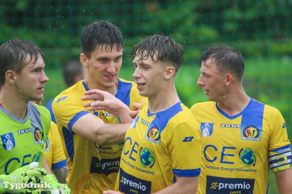 Klasa okręgowa: Gryf Sicienko - Rawys CEO Raciąż 2:5 (1:1)