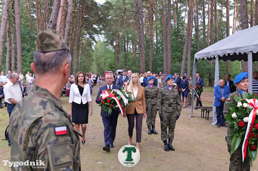 Tuchola. Uroczystości w Rudzkim Moście z udziałem Wojska