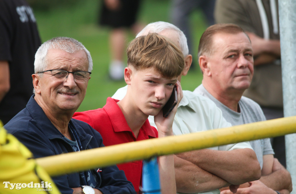 Klasa okręgowa: Rawys CEO Raciąż - LKS Dąbrowa Chełmińska 6:0 (3:0)