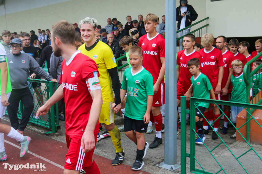 Klasa okręgowa: Tucholanka Tuchola - PAP Osielsko 1:4 (0:0). Bramka: Nitka (60)