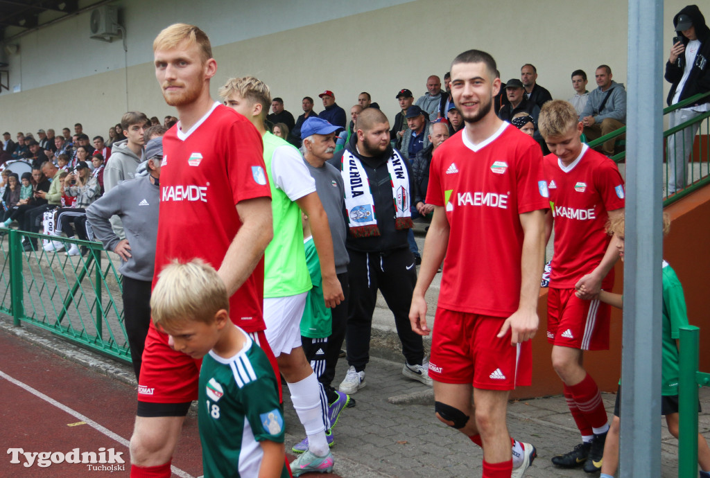 Klasa okręgowa: Tucholanka Tuchola - PAP Osielsko 1:4 (0:0). Bramka: Nitka (60)