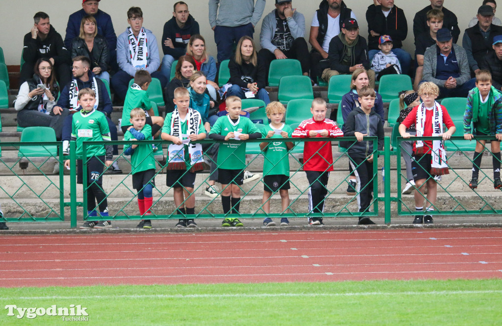 Klasa okręgowa: Tucholanka Tuchola - PAP Osielsko 1:4 (0:0). Bramka: Nitka (60)