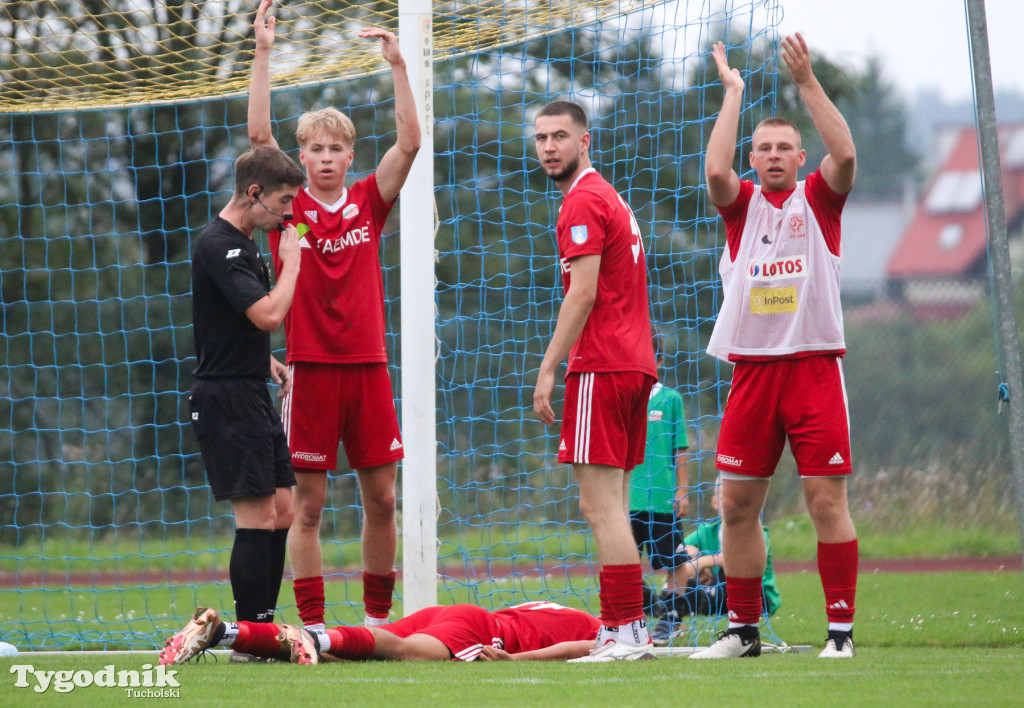 Klasa okręgowa: Tucholanka Tuchola - PAP Osielsko 1:4 (0:0). Bramka: Nitka (60)