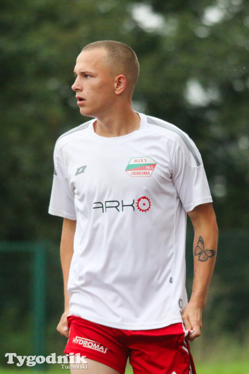Klasa okręgowa: Tucholanka Tuchola - PAP Osielsko 1:4 (0:0). Bramka: Nitka (60)