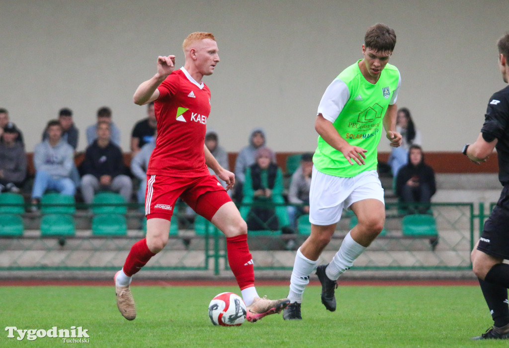 Klasa okręgowa: Tucholanka Tuchola - PAP Osielsko 1:4 (0:0). Bramka: Nitka (60)