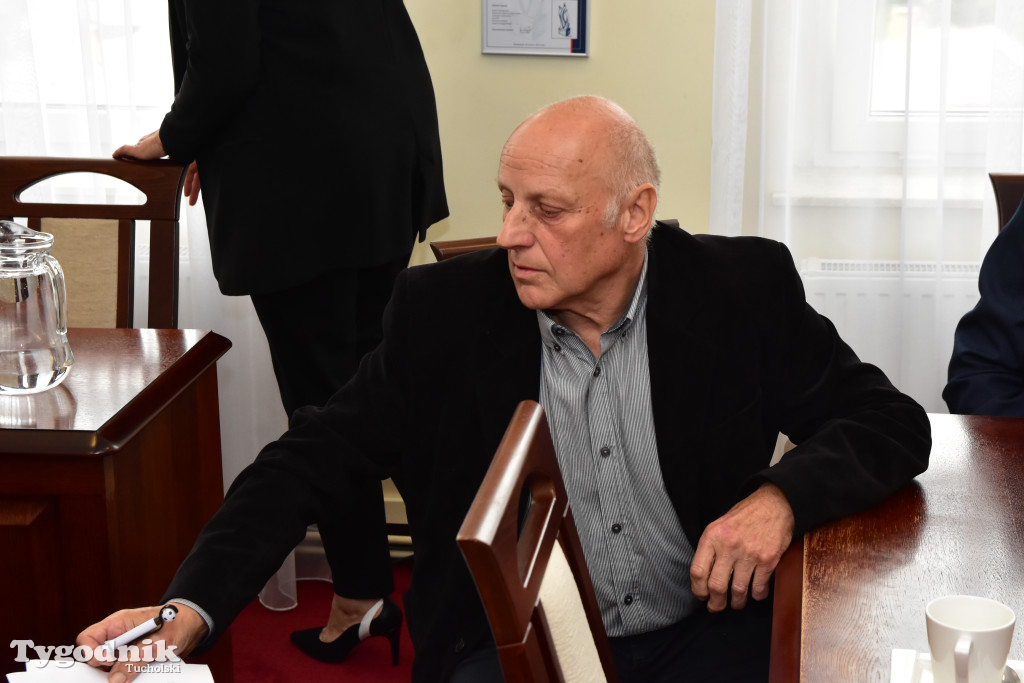 Znamy skład Rady Seniorów Powiatu Tucholskiego. Kto będzie reprezentował głos osób 60+ na forum powiatu?