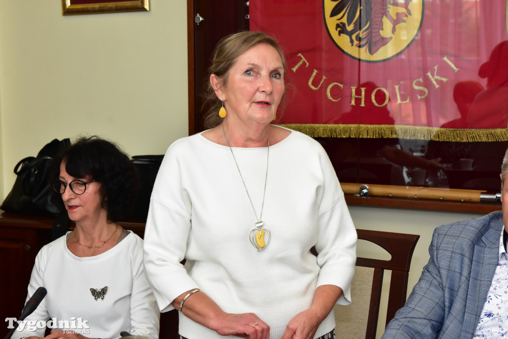 Znamy skład Rady Seniorów Powiatu Tucholskiego. Kto będzie reprezentował głos osób 60+ na forum powiatu?