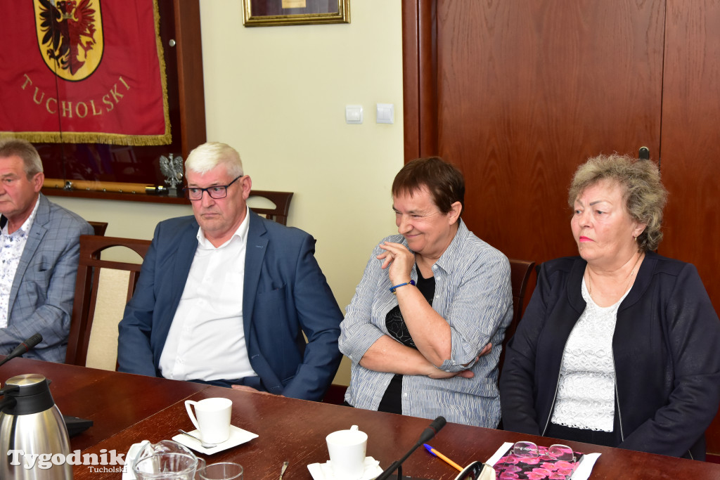 Znamy skład Rady Seniorów Powiatu Tucholskiego. Kto będzie reprezentował głos osób 60+ na forum powiatu?
