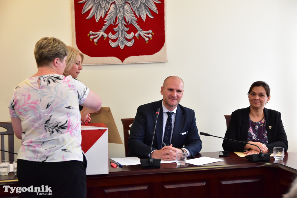 Znamy skład Rady Seniorów Powiatu Tucholskiego. Kto będzie reprezentował głos osób 60+ na forum powiatu?