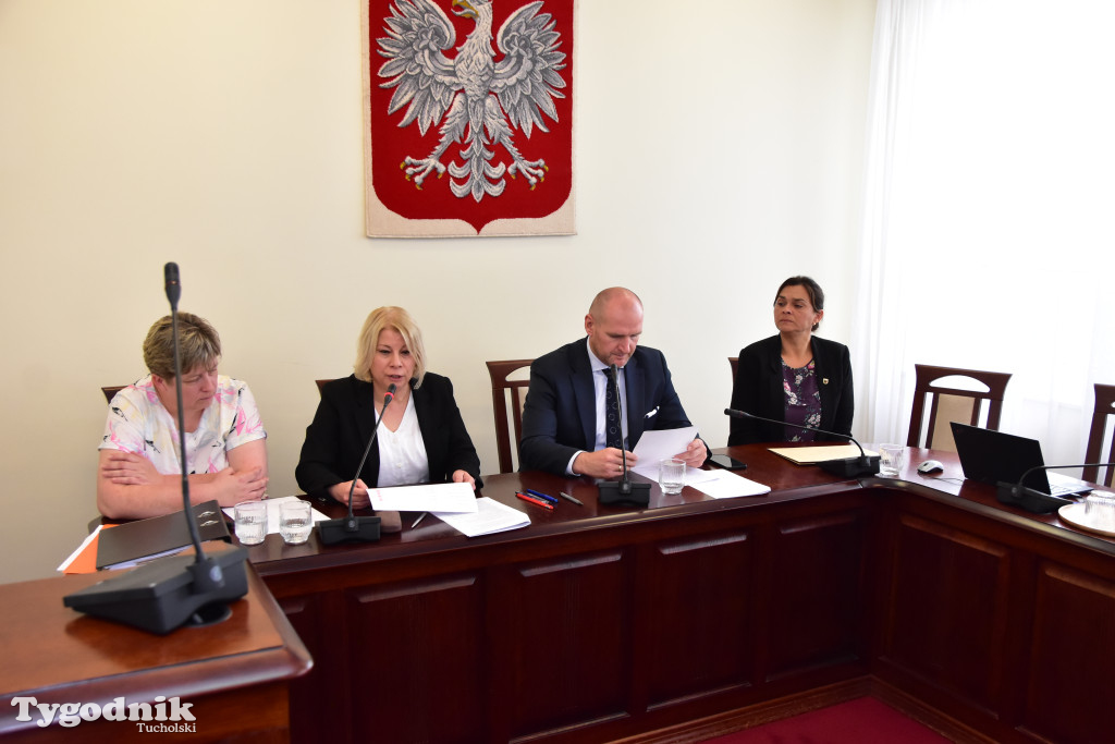 Znamy skład Rady Seniorów Powiatu Tucholskiego. Kto będzie reprezentował głos osób 60+ na forum powiatu?