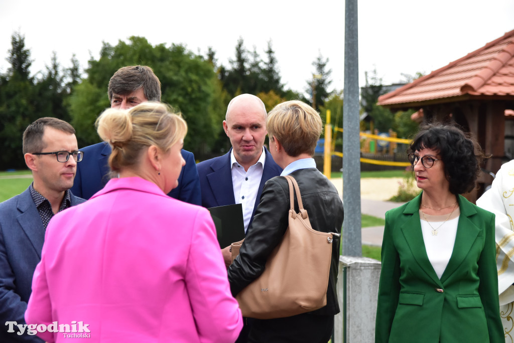 Gmina Lubiewo: Uroczysty odbiór inwestycji nad Jeziorem Bysławskim. Zobacz, jak zmieniła się plaża nad popularym jeziorem