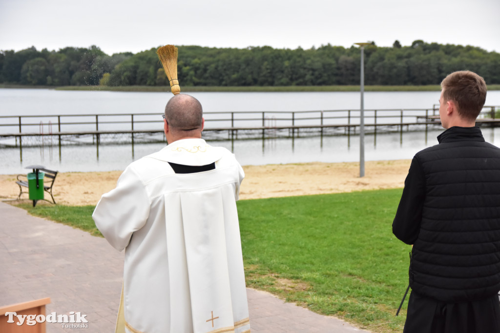 Gmina Lubiewo: Uroczysty odbiór inwestycji nad Jeziorem Bysławskim. Zobacz, jak zmieniła się plaża nad popularym jeziorem