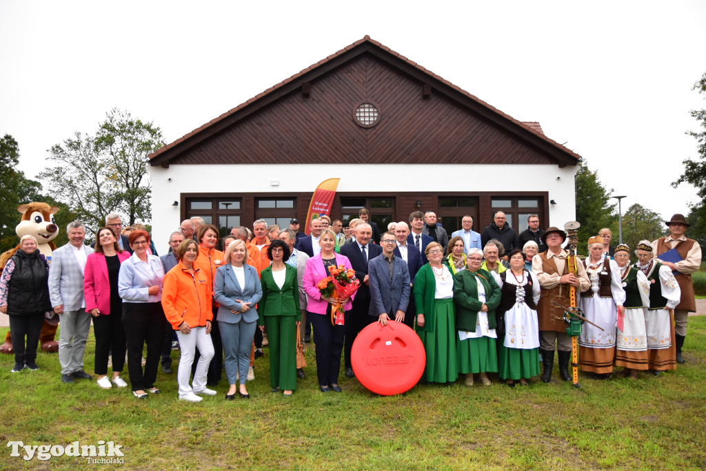 Gmina Lubiewo: Uroczysty odbiór inwestycji nad Jeziorem Bysławskim. Zobacz, jak zmieniła się plaża nad popularym jeziorem