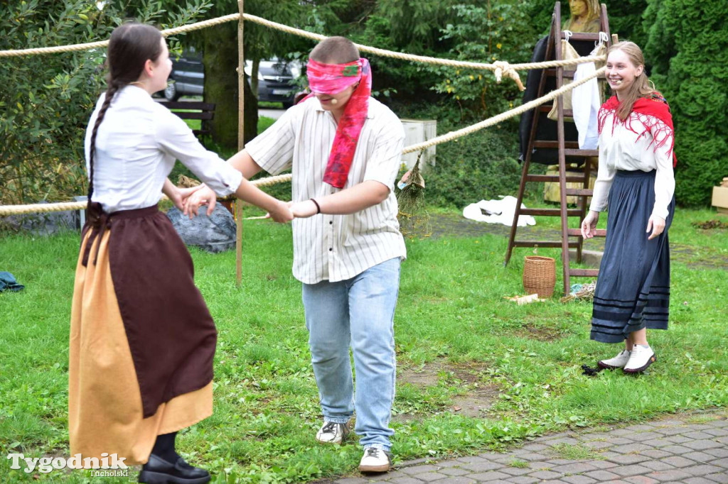 Szepty z Borów - teatr pradawnej opowieści